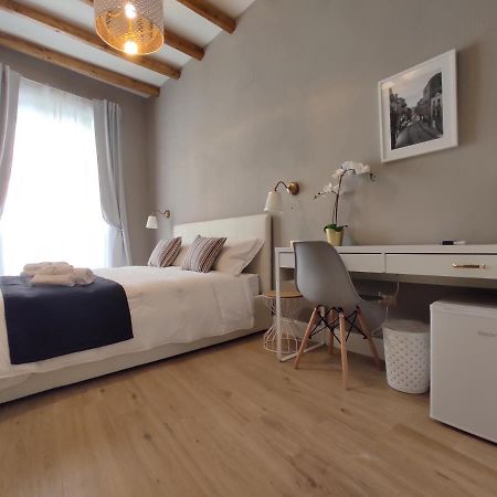 Manno Rooms Affittacamere กาญารี ภายนอก รูปภาพ